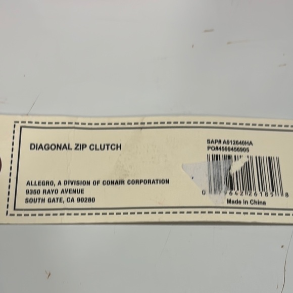 Primrose Hill London Diagonal Zip Clutch in Pink Dotted Peaches Print NWT - Picture 3 of 9